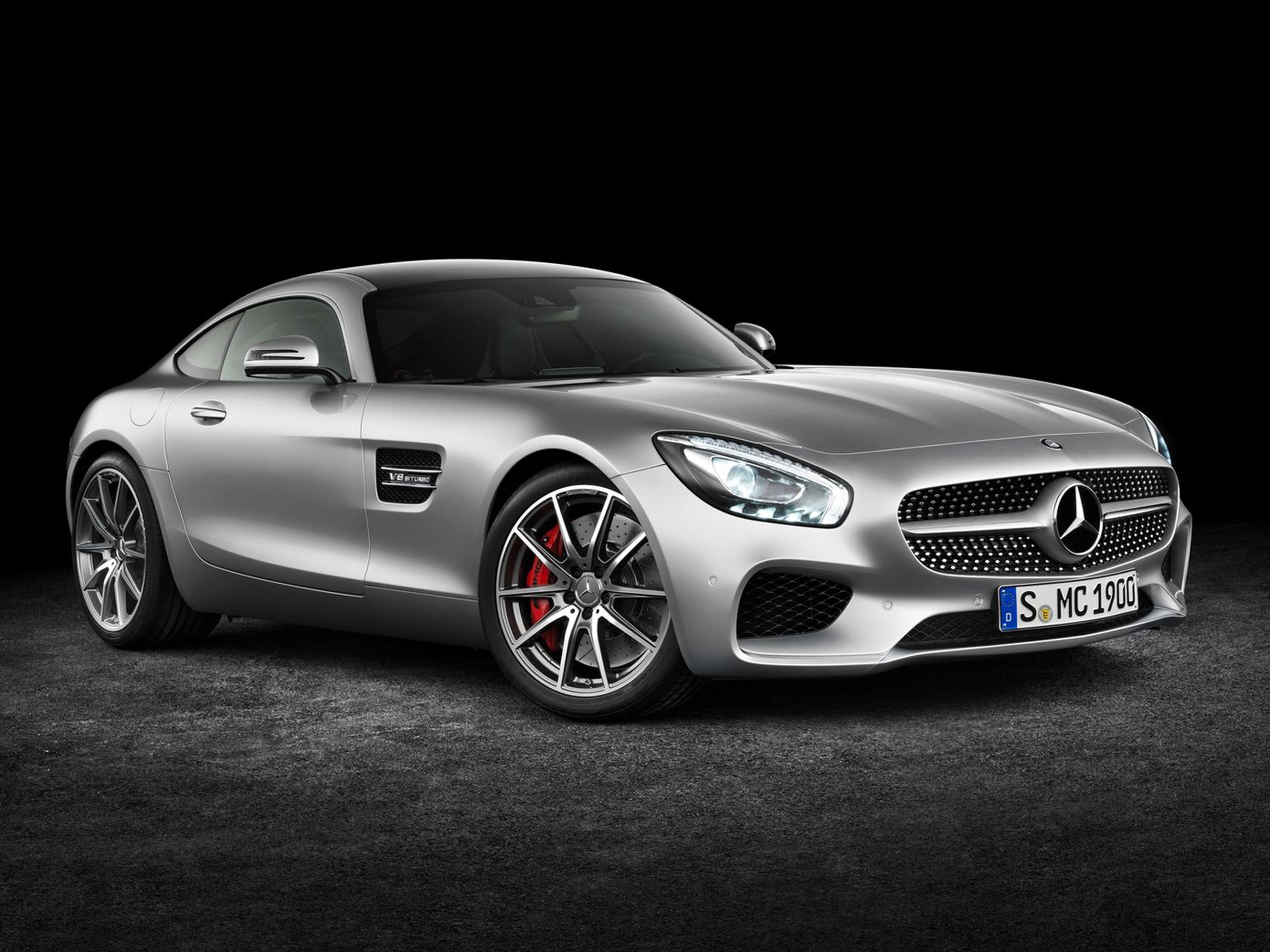 Mercedes-Benz-AMG_GT_01