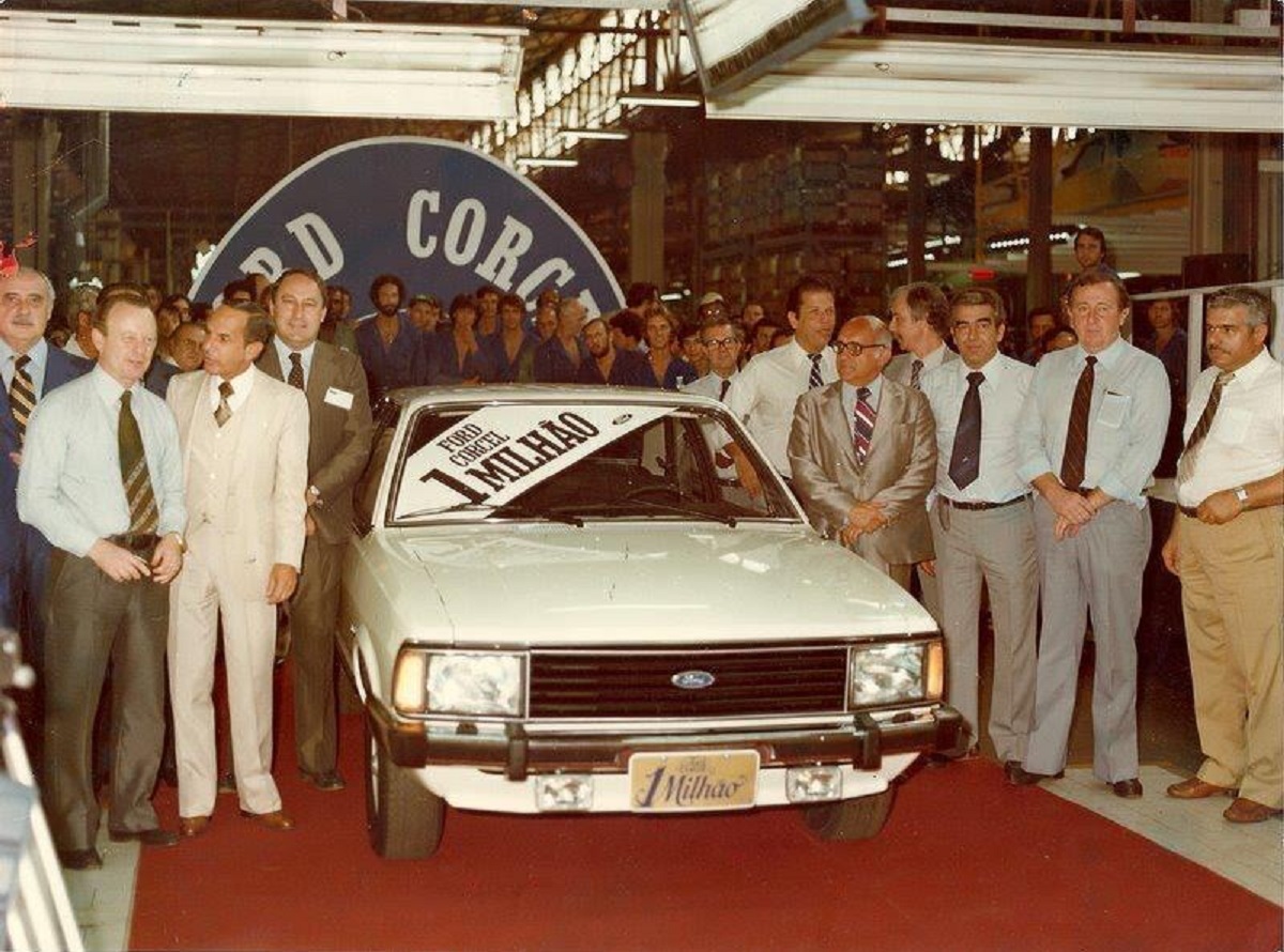 ford corcel ii branco numero 1 milhao