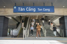 Đằng sau mỗi công trình 'cán đích'