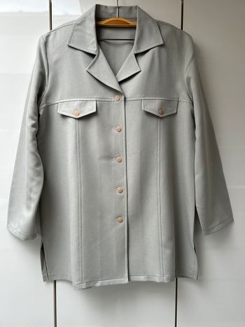 Veste beige à épaulettes - Taille 44