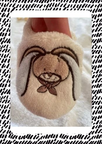 Chaussons noukie’s mensurations sur photo motif lapin