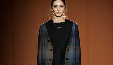 Fresh view of effortless but confident dressing in Paul Smith Fall/Winter 2015 during London Fashion Week