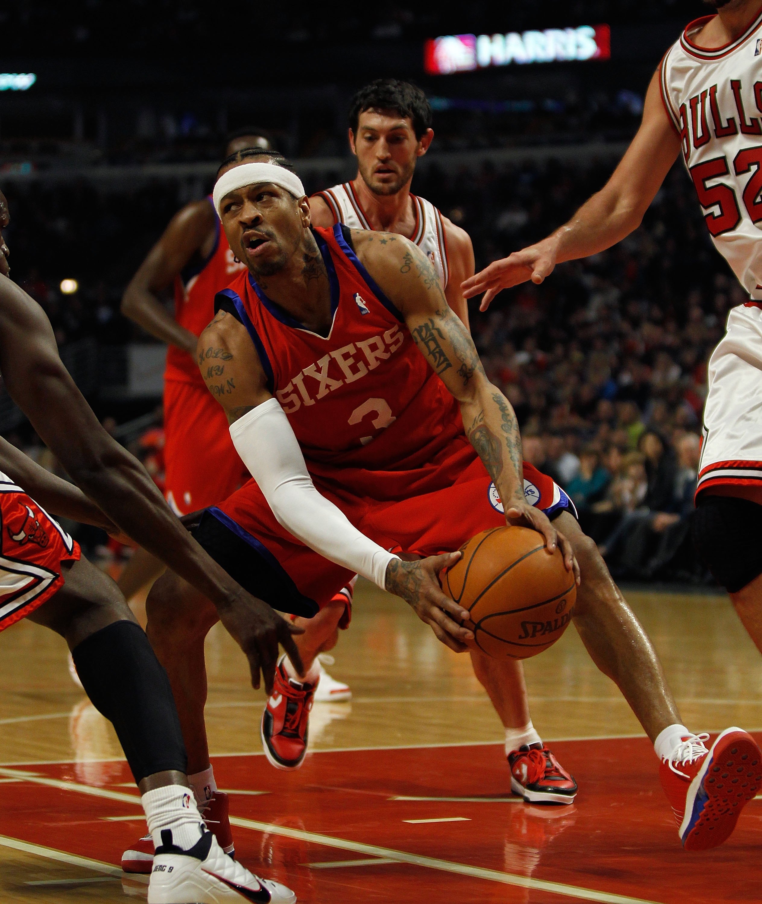 CHICAGO - FEBRUARY 20: Allen Iverson #3 of the Philadelphia 76ers moves against the Chicago Bulls at the United Center on February 20, 2010 in Chicago, Illinois. The Bulls defeated the 76ers 122-90. NOTE TO USER: User expressly acknowledges and agrees tha