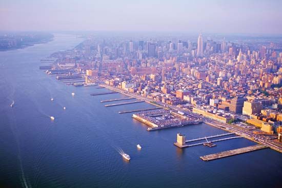 Hudson River docks