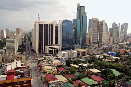 Makati skyline