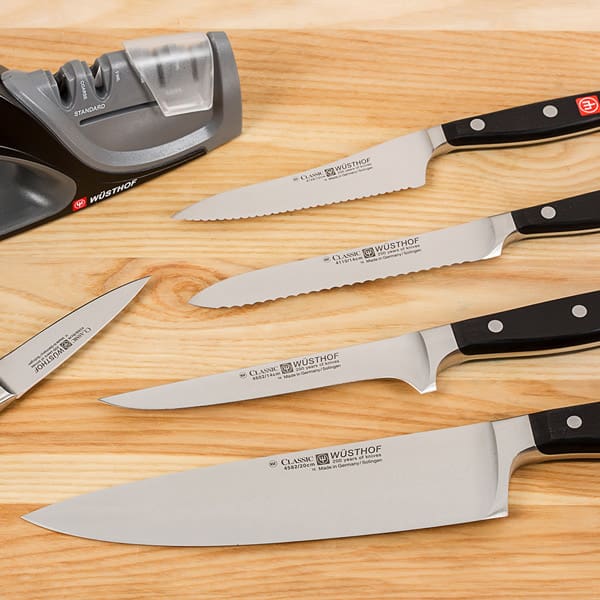 Knives, Sharpeners and Cutting Boards