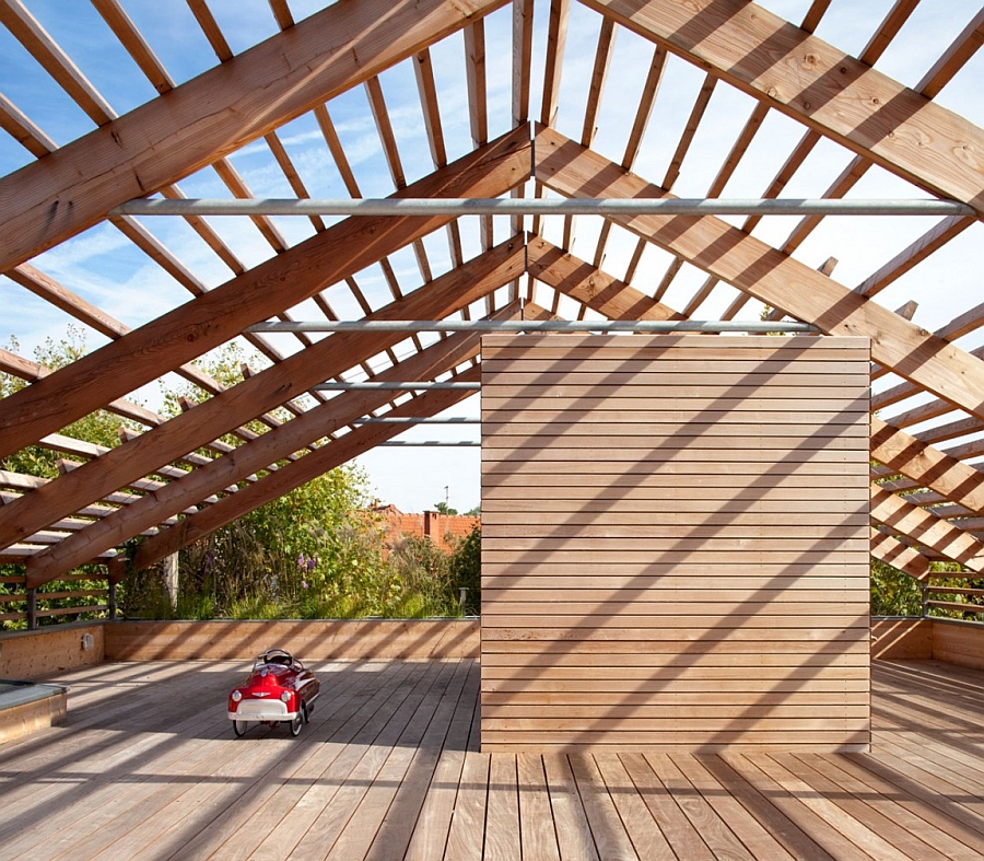 Elegant rooftop terrace, play area and garden of the budget home in Paris