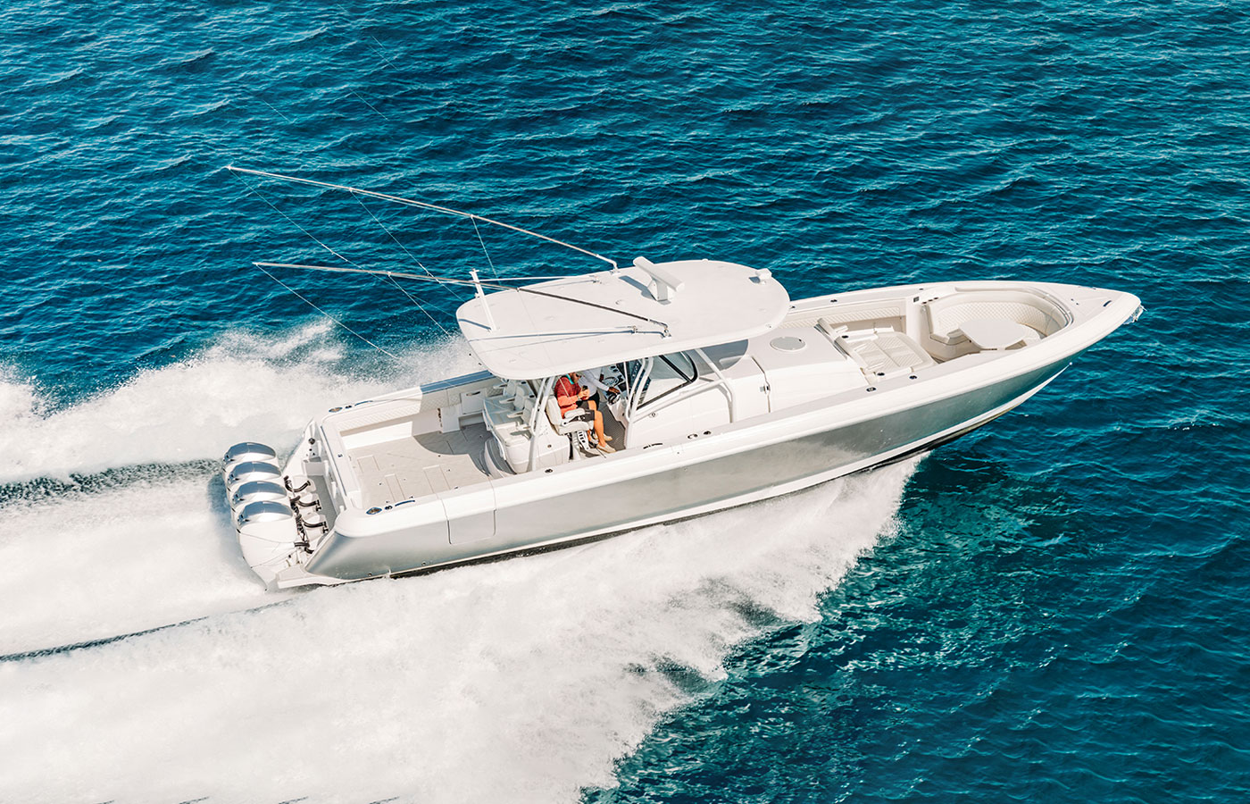 5 King-Size Center Console Yachts For Sportfishing  [Boat Review]