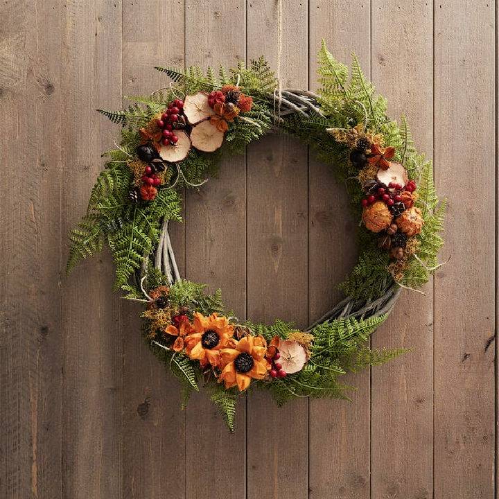 Make an Autumn Wreath