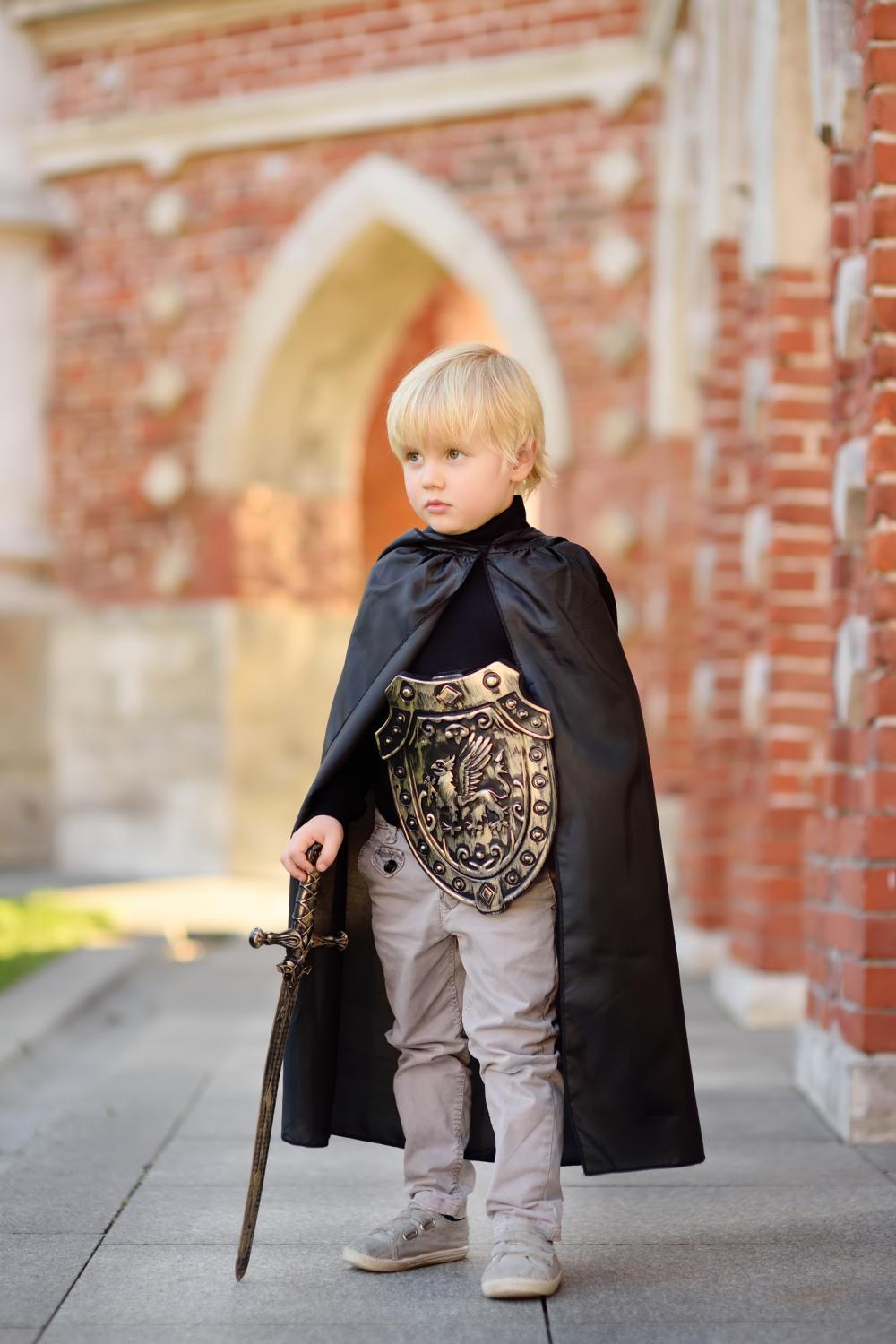 10 Year Old Boy Halloween Costume Ideas 2024 game of thrones couples ...