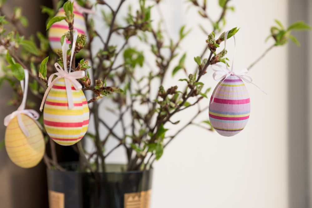 Easter egg tree