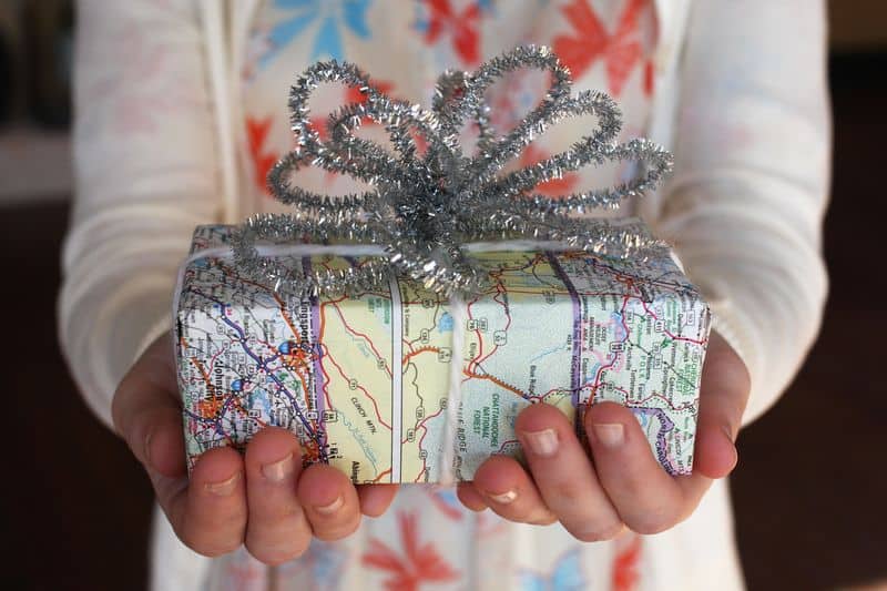 Map diy christmas wrapping