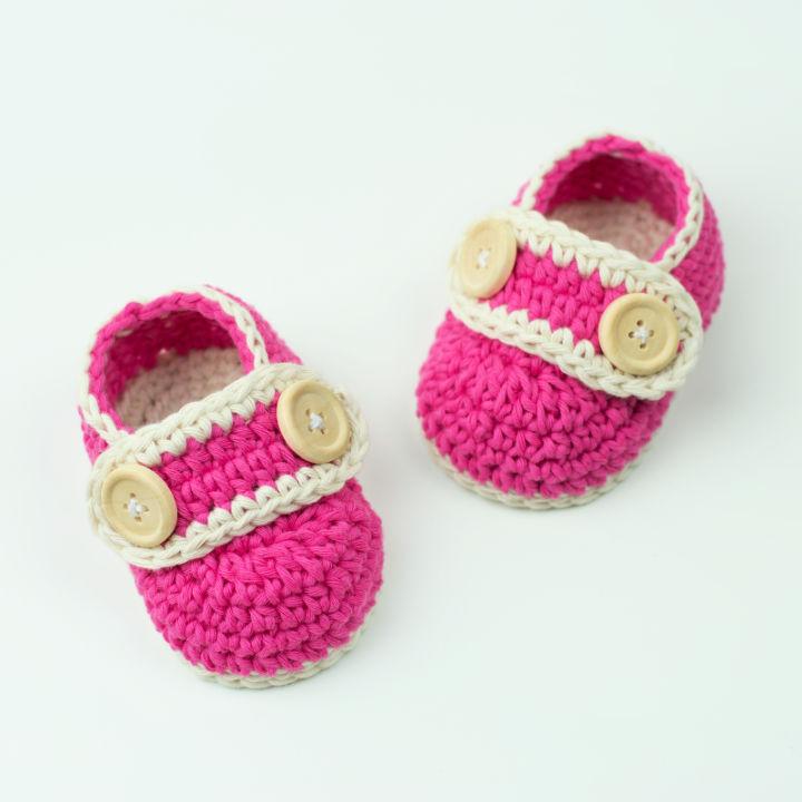 How to Crochet Baby Booties