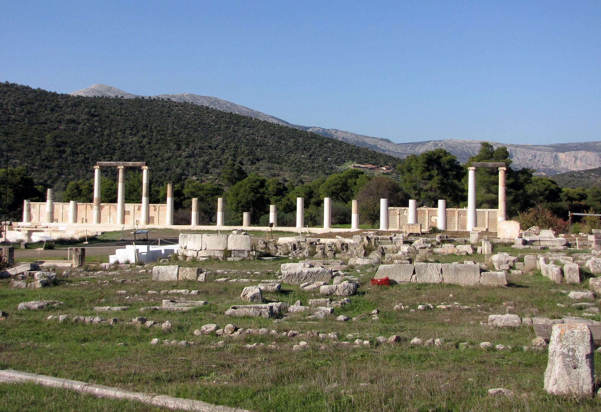 The Abaton-Enkoimeterion was a dormitory where the sick were cured through the direct contact with Asclepius, who purportedly visited them as they slept. – © Hellenic Ministry of Culture and Sports / Ephorate of Antiquities of Argolida