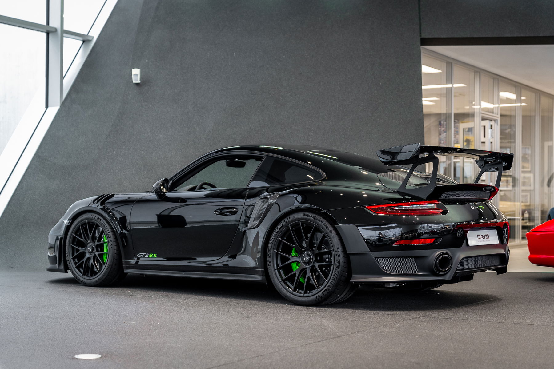 Porsche 991 GT2 RS 2018 - elferspot.com - Marktplatz für Porsche Sportwagen