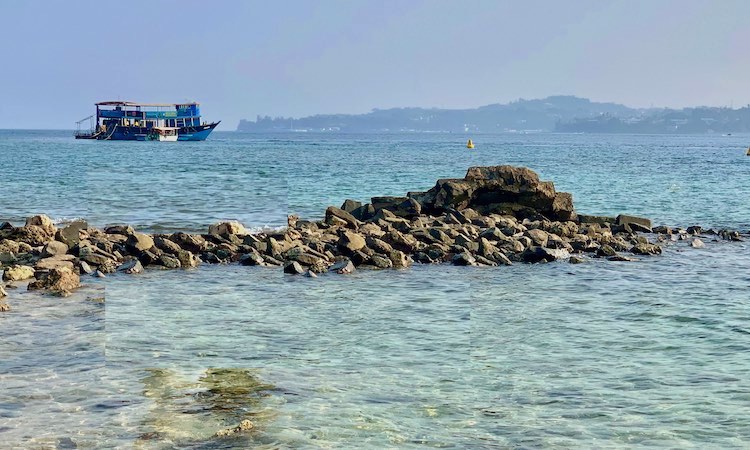 Ross Island and North Bay Island(Coral Island)