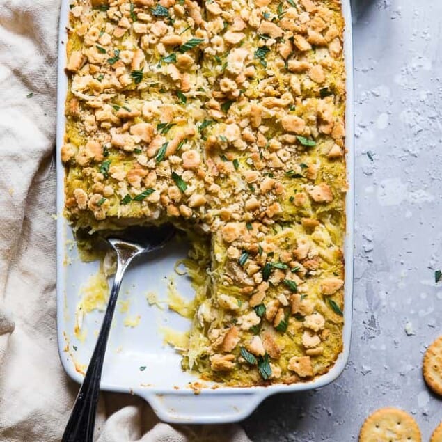 Healthy Chicken "Noodle" Spaghetti Squash Casserole - This Healthy Chicken Noodle Casserole uses spaghetti squash so it's gluten free and dairy free! Homemade condensed chicken soup makes it SO creamy! The best healthy comfort food! | #Foodfaithfitness | #Glutenfree #Healthy #Dairyfree #Spaghettisquash #Casserole