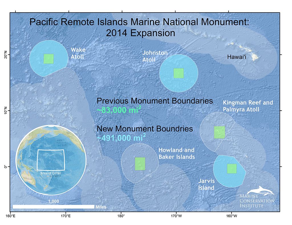 Le territoire initial du Pacific Remote Islands Marine National Monument, en vert, et l'extension annoncée, en bleu, qui augmente la surface jusqu'à 491.000 miles carrés (environ 1.300.000 km2), contre 87.000 actuellement. À gauche, en encart, la carte montre la région de l'océan Pacifique où se trouvent ces îles. © Beth Pike, Marine Conservation Institute, licence Creative Commons (by-nc-sa 3.0)