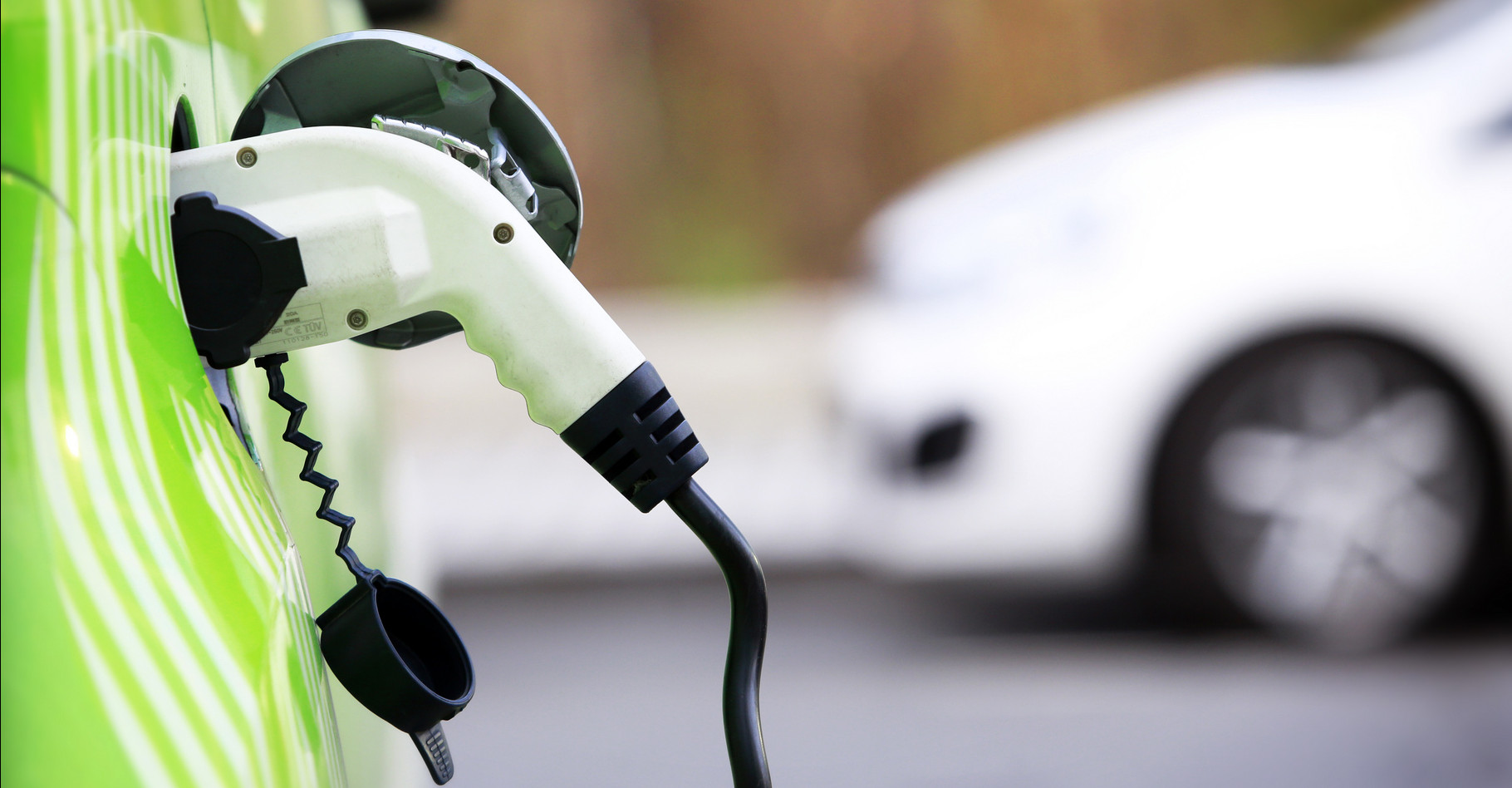 Les premières voitures électriques datent du XIXe siècle. Elles ont ensuite été supplantées par les voitures à essence avant de revenir sur le marché. © Tomas K, Shutterstock