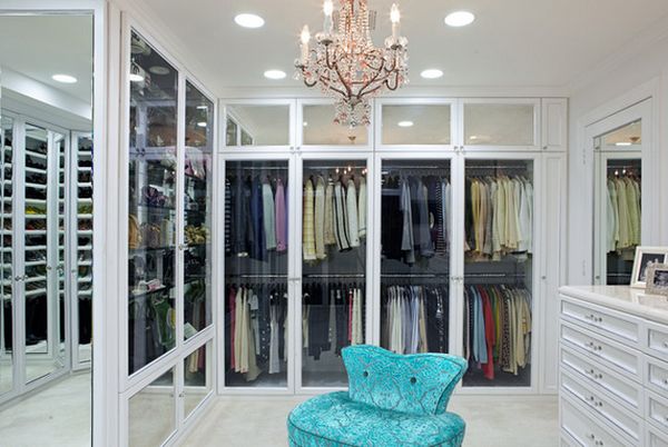 Example of a large transitional gender neutral carpeted dressing room design