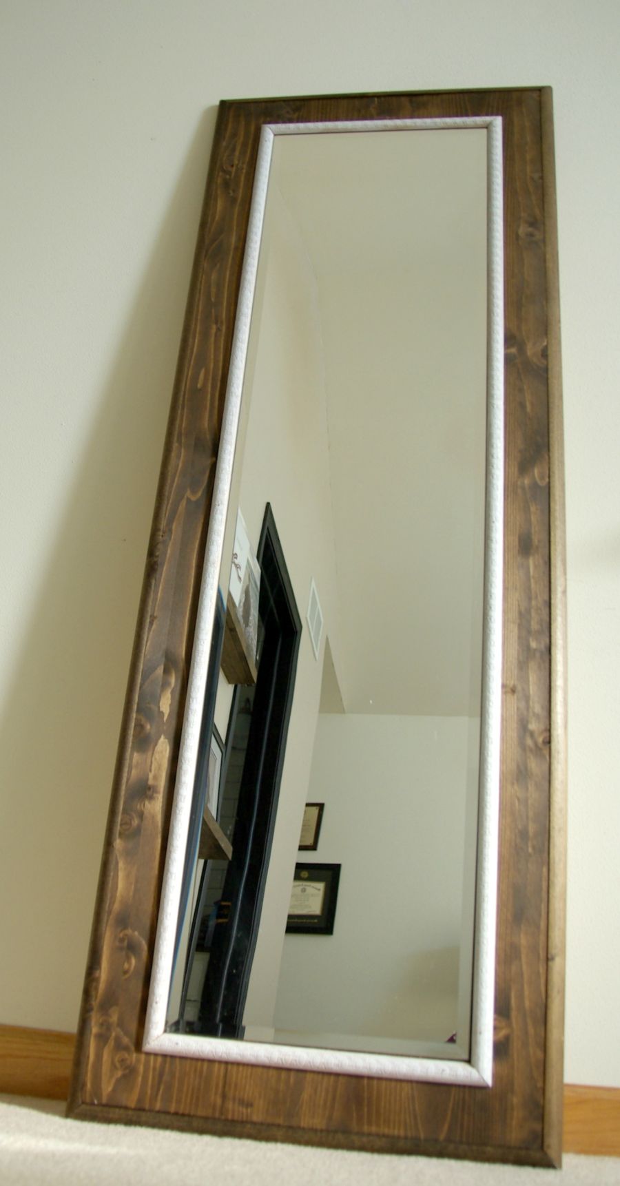 DIY mirror frame freestanding