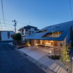 Japanese studio Tatsuya Kawamoto Associates house in Ichinomiya Japan roof 150x150