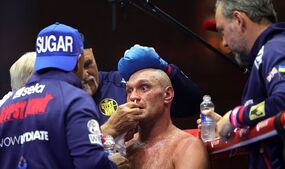 tyson fury dad john oleksandr usyk