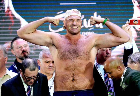 Tyson Fury weight plan Oleksandr Usyk 