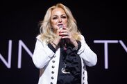 bonnie tyler age miscarriage music career