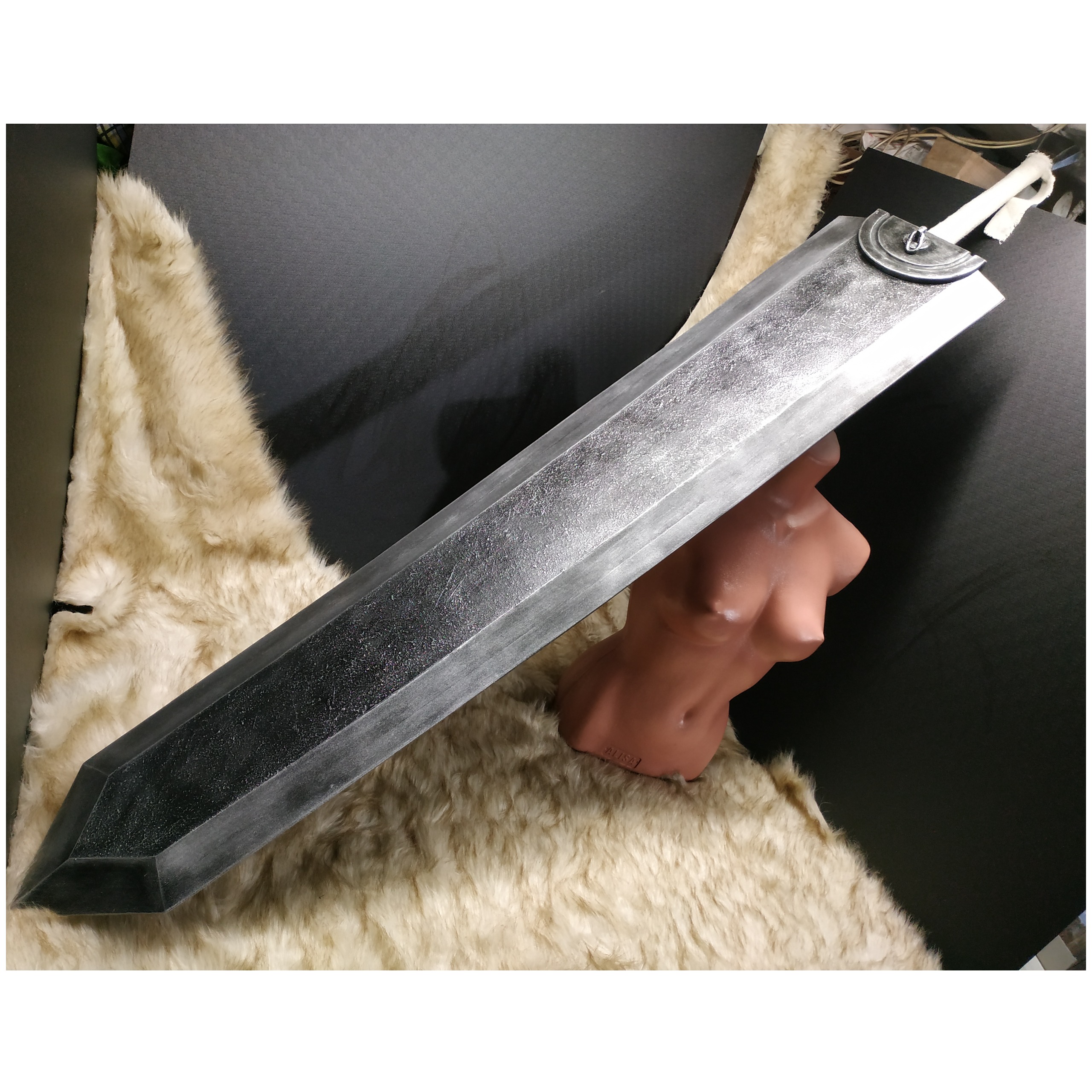 Dragon Slayer Sword - LARP - Berserk anime Guts sword - Guts - Inspire ...