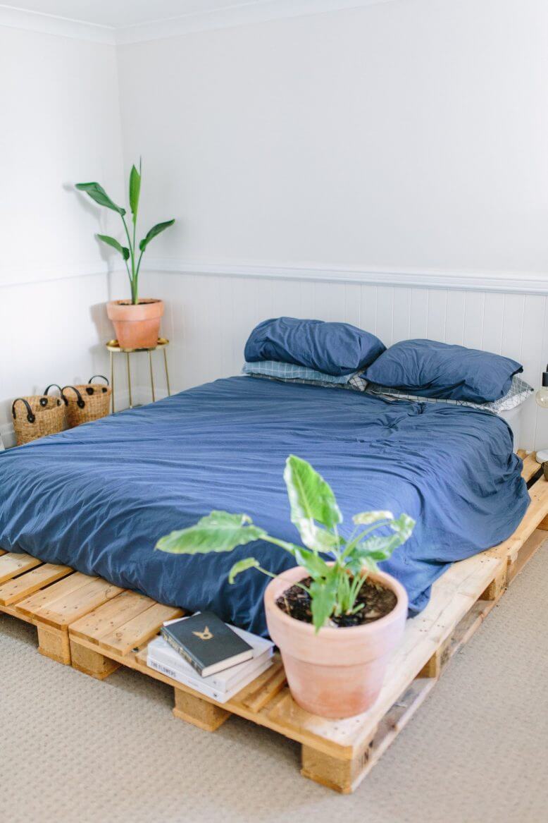 Pallet Bed