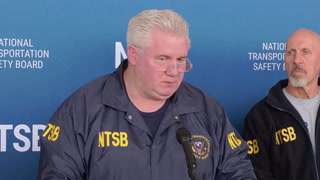 NTSB spokesman fights back tears in Washington DC plane crash pledge