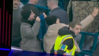 Chelsea fan sniffs Enzo Fernandez's shorts on live TV