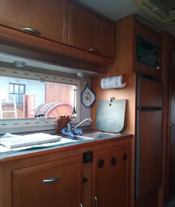 Camper helnag motorhome