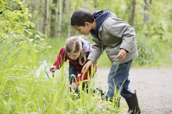 Family Scavenger Hunt Ideas: Indoor and Outdoor Adventures