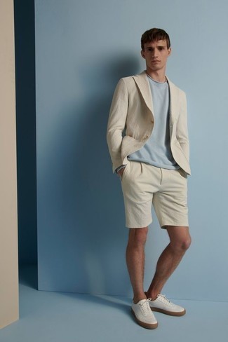 Seersucker Shorts Outfits For Men: This combination of a beige seersucker blazer and seersucker shorts might pack a punch, but it's super easy to recreate too. Balance your look with a more relaxed kind of footwear, such as these white leather low top sneakers.