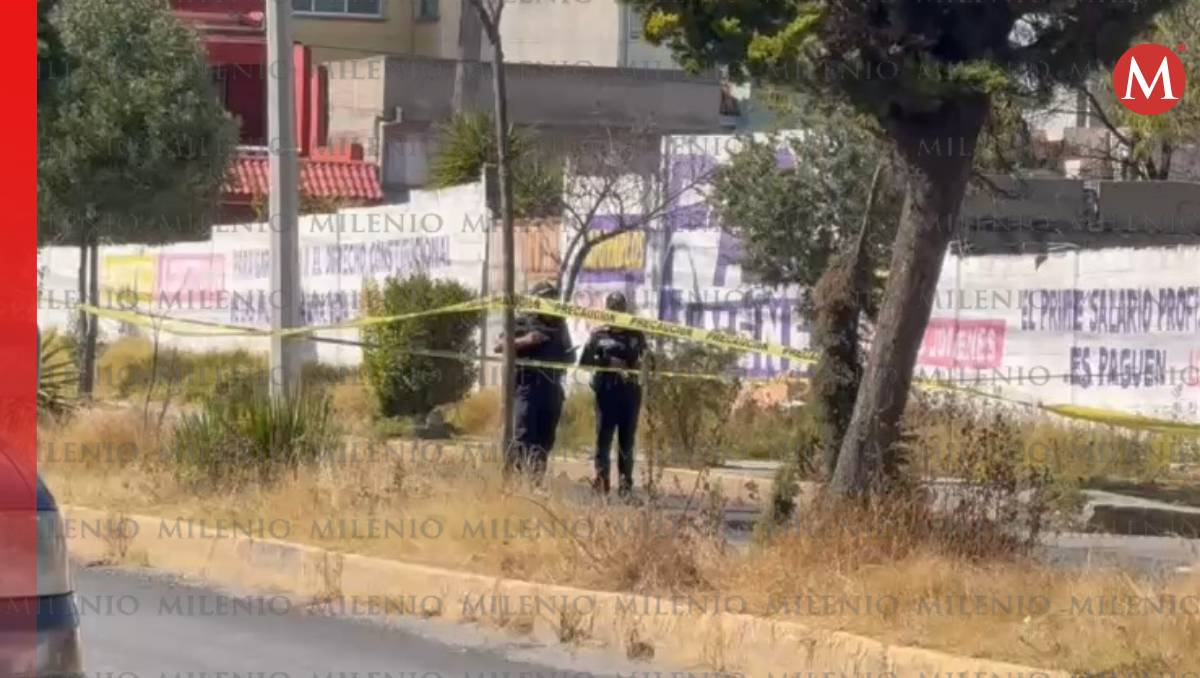 Autoridades acordonaron la calle General Abelardo Rodríguez donde se encontró el cuerpo. Foto: (Especial)