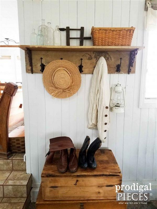 Coat organizer Farmhouse Style