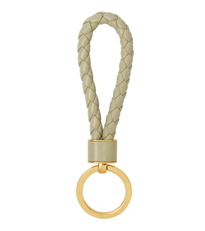 Bottega Veneta Intrecciato Leather Keyring In Travertine-gold