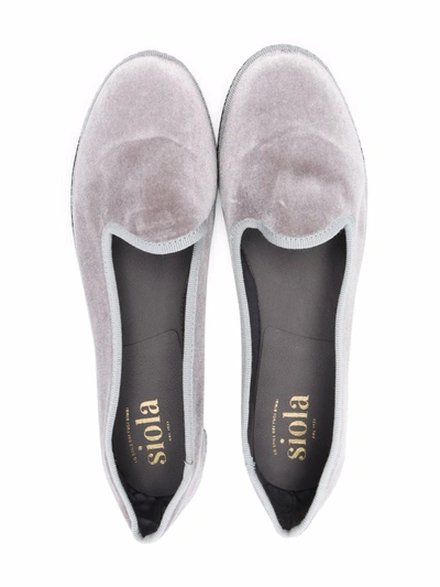 Shop Siola Teen Slip-on Velvet Loafers In Grey