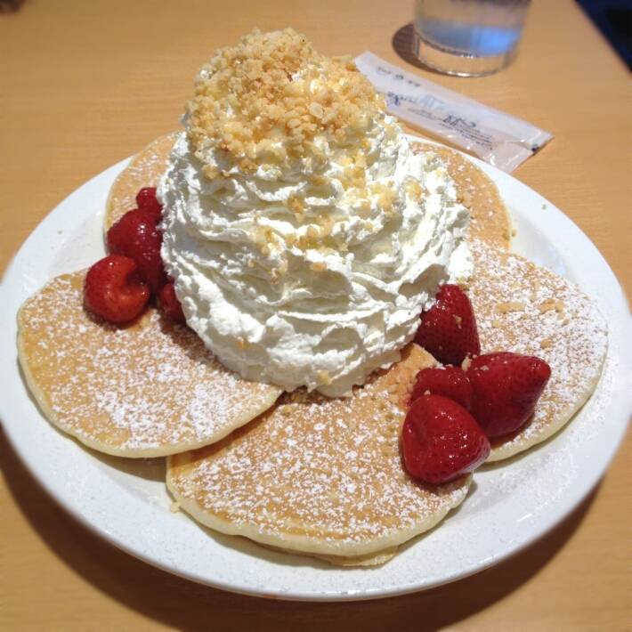 江ノ島駅　エッグスンシングス湘南江ノ島店