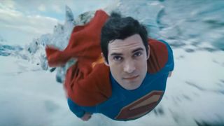 New Superman trailer fails to take off with fans