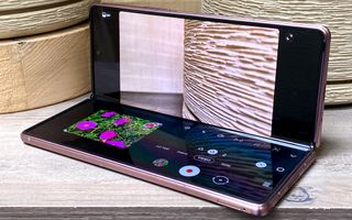 Samsung Galaxy Z Fold 2 