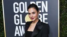 Gal Gadot Golden Globes Makeup