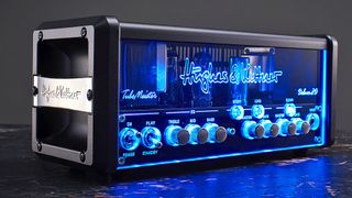 Hughes &amp; Kettner Tubemeister Deluxe 20 amp