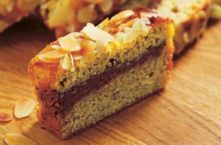 low sugar cake, low sugar cake recipes