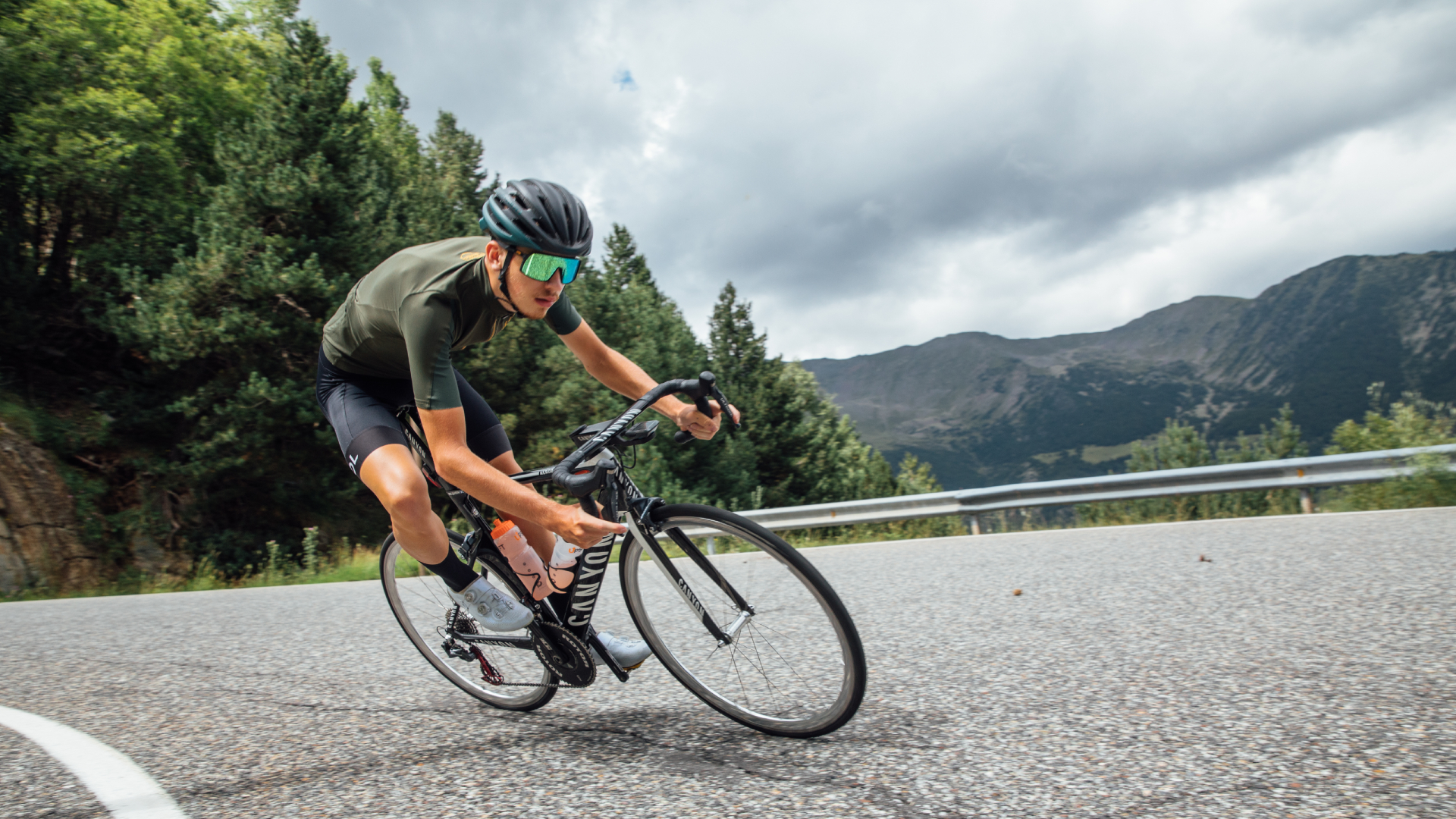 What are the Best Road Bikes for Men? Top Picks Revealed!