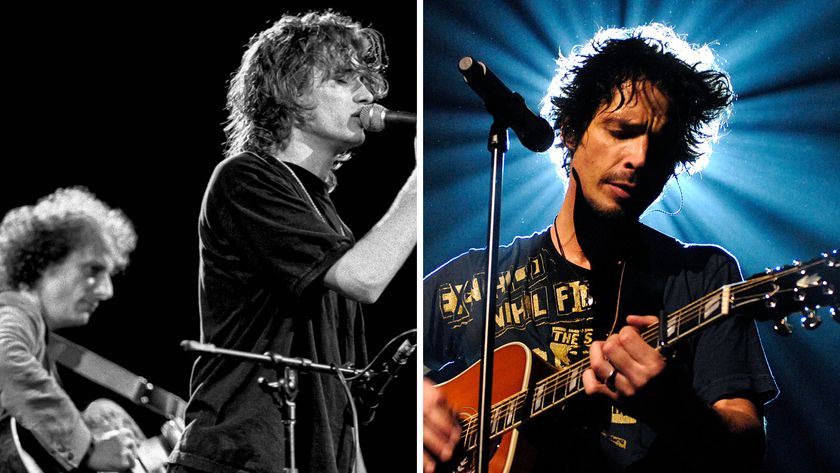 Jeff Buckley and Gary Lucas perform live, next to Chris Cornell performing live