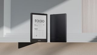 The Boox Go 6 ereader.