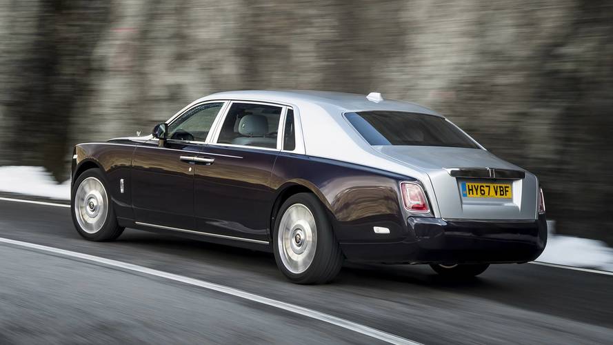 Rollsroyce phantom ewb 2018 được chào bán giá hơn 55 tỷ  Ôtô  Việt Giải  Trí